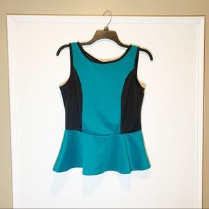 Women's Bisou Bisou Sleeveless Peplum Blouse - L